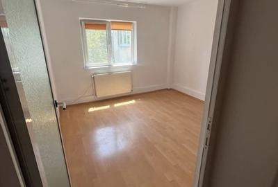 Apartament cu 2 camere decomandat în Inel I - 4