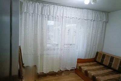 Apartament cu 3 camere decomandat în Ostroveni - 8