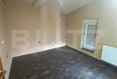 Apartament cu 5 camere semidecomandat în Dumbrăvița - 12
