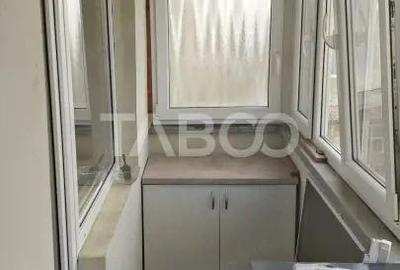 Apartament cu 3 camere garaj si pivnita de vanzare in Sebes - 2