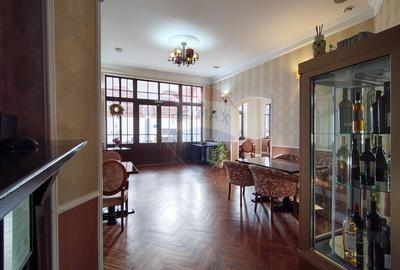 Două vile de patrimoniu, restaurate integral, cu farmec interbelic - 28