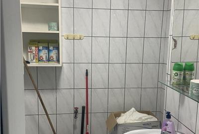 Spatiu comercial , zona Sala Polivalenta ,72 mp , parter ,st - 8