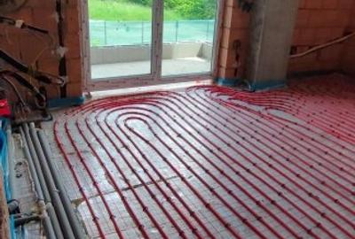Apartament de vanzare, cu 3 camere, 60 mp, zona Hotvon - 10
