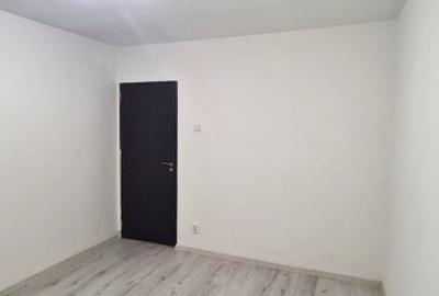 Apartament cu 4 camere decomandat în Colentina - 5