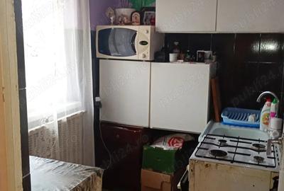 Garsonieră decomandată în Central - 3