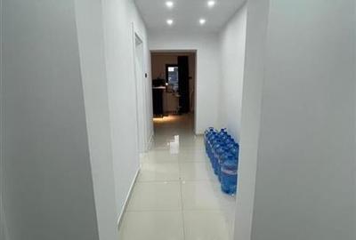 Apartament cu 3 camere decomandat, mobilat în Central - 2