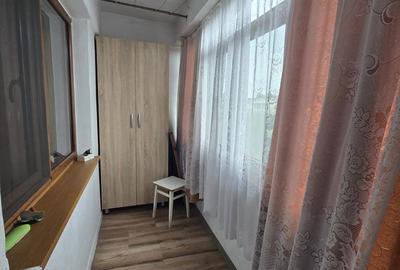 Apartament cu 2 camere decomandat în Micro 14 - 2