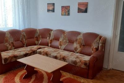 Proprietar inchiriez apartament doua camere zona Olimpia. - 2