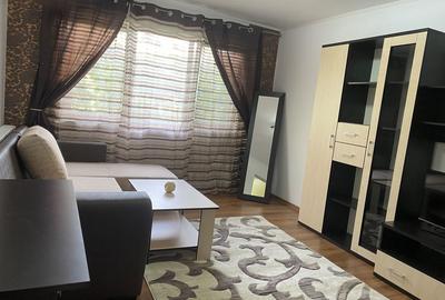 Garsonieră semidecomandată în Take Ionescu