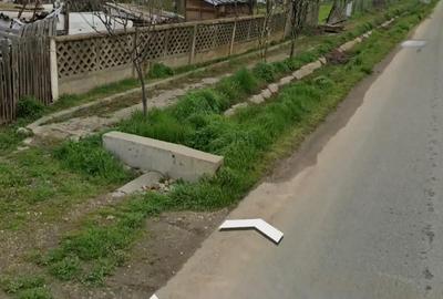 Casă cu 4 camere cu Teren 1500 Mp în Central - 3