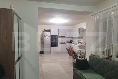 Casa cu 2 camere,baie, bucatarie,anexe.pivni?a teren 1000 - 6