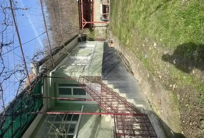 Vand casa in Ciugudul de Sus . Pentru mai multe detalii , va rog sa ma contacta?i in privat - 2