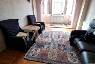 Apartament 4 camere de vanzare decomandat 90 mp zona Central