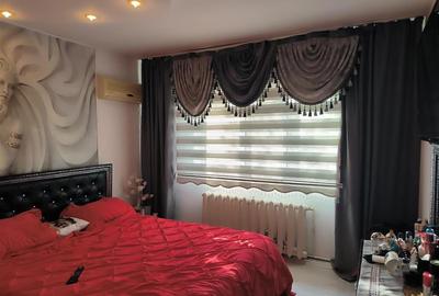 Apartament cu 3 camere decomandat, mobilat în Central - 1