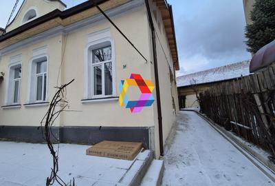 Spațiu comercial, de 225 mp, în 15 Noiembrie - 22