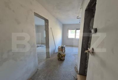 Garsoniera spa?ioasa de vanzare, etaj 2/4, zona central - 2