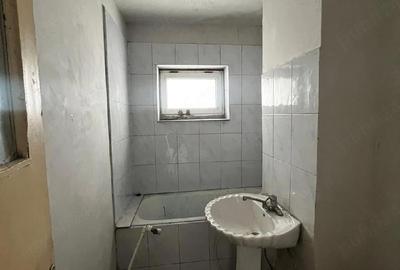 Apartament cu 2 camere semidecomandat în Central - 3