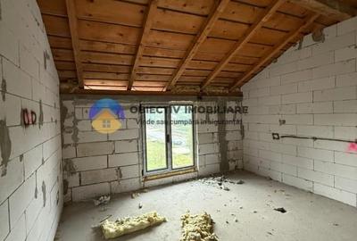 Casa + teren de vanzare - Comuna Girov - 19