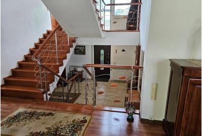 Casă individuală cu 8 camere cu Canalizare în Iancu Nicolae - 9