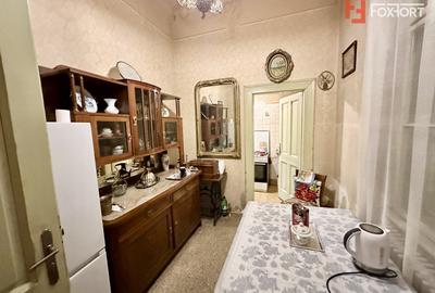 COMISION 0% Apartament cu 4 camere in cladire istorica - Piata Maria - 19