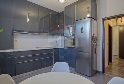 Apartament spatios, terasa proprie, Tractorul, Brasov - 15