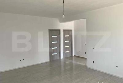 Casă cu 4 camere cu Teren 300 Mp în Preajba - 8