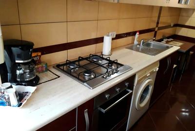 De inchiriat apartament cu 3 camere - 8