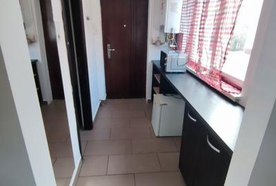 Garsonieră decomandată în Central - 7