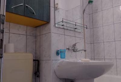 Vând Ap  2 camere Ploiești Vest - 7