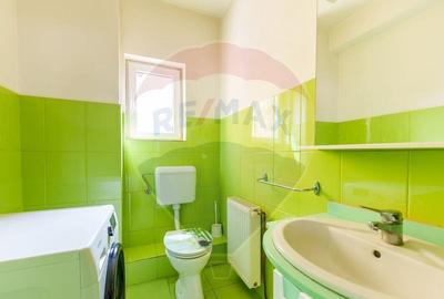 Apartament cu 3 camere de inchiriat - Zona Intim - 10