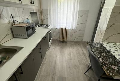Vand sau schimb apartament 2 camere etaj1 - 8