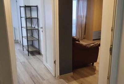 Proprietar.Ap.3 cam,P 9, 430 euro - 2