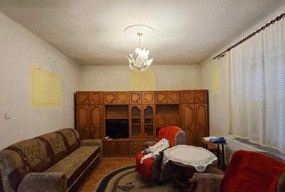 CASA DE VANZARE, SEMICENTRAL, ZONA STRAZILOR AL. VLAHU?A/C. TANASE - 11