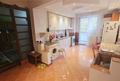 APARTAMENT 2 CAMERE 59 MP  BALCON 7MP STRADA ARINILOR MANASTUR - 7