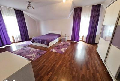 Casă cu 5 camere cu Teren 1000 Mp în Ghiroda - 2