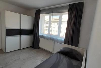 Apartament cu 4 camere semidecomandat în Central - 7