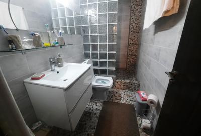 Apartament cu 3 camere decomandat, mobilat în Sebastian - 12