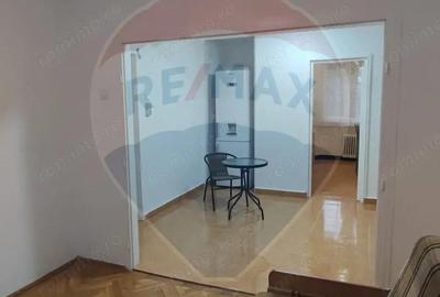 Apartament cu 3 camere decomandat, mobilat în Decebal - 5