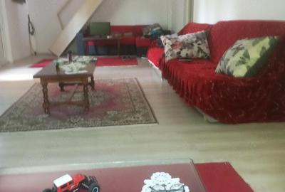 Casă cu Teren 670 Mp în Central - 1