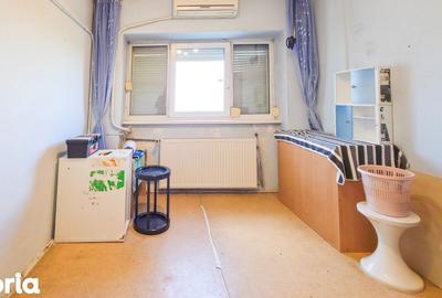 Apartament cu 4 camere în Tei - 1