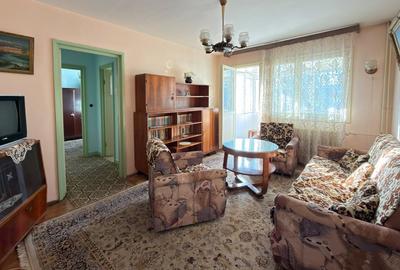 Apartament cu 2 camere semidecomandat, mobilat în Cornișa - 1