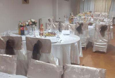 Casă cu 4 camere în Malu cu Flori - 3