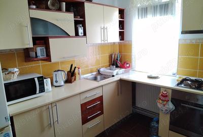Inchiriez apartament 2 camere! - 2