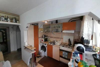 Apartament cu 2 camere, 52 mp, cu loc de parcare, zona DECEBAL - 13