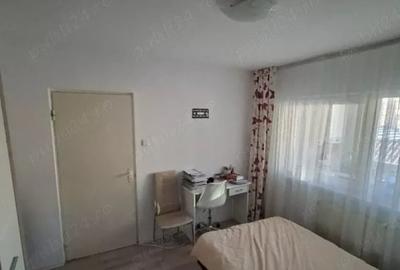 Apartament cu 2 camere semidecomandat, mobilat în Cetate - 3