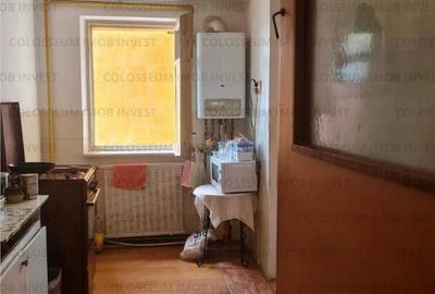 Apartament 3 camere, decomandat - zona Racadau - 3