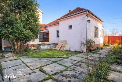 Casă cu 9 camere cu Teren 347 Mp în Vladimirescu - 2