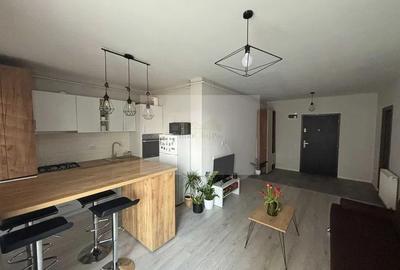 Apartament cu 2 camere semidecomandat, mobilat în Iris