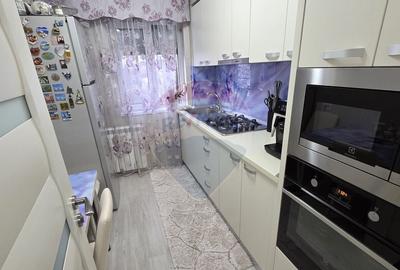 Apartament 2 camere Bld. Bucuresti - 13