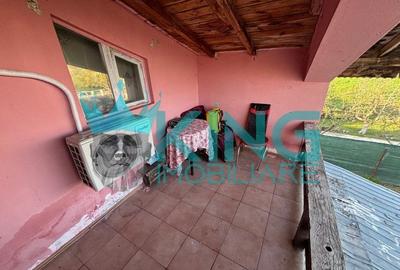 Casa de vanzare - 8 camere, Adunatii Copaceni / Comision 0 - 25